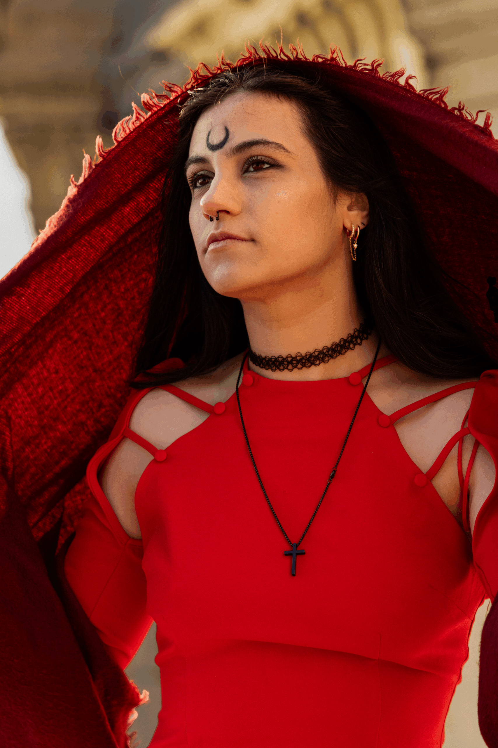 Femme en rouge sorcière